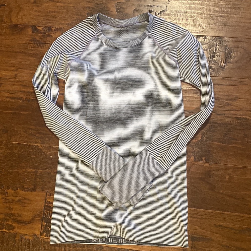 Lululemon running Shirt